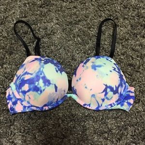 PINK Victoria's Secret Super Push Up Bra